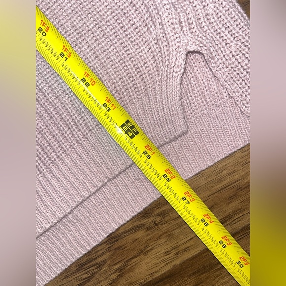 Express Oversized Sweater Size Small - Picture 8 of 8